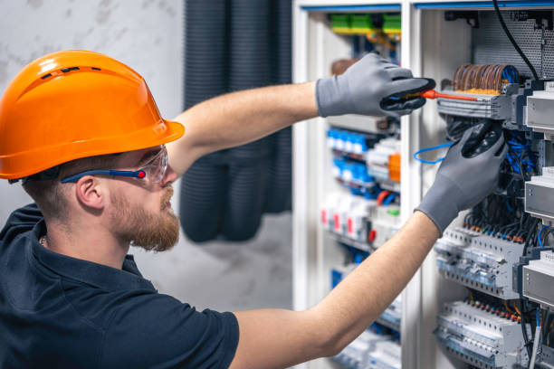 Best Circuit Breaker Repair  in Andalusia, IL