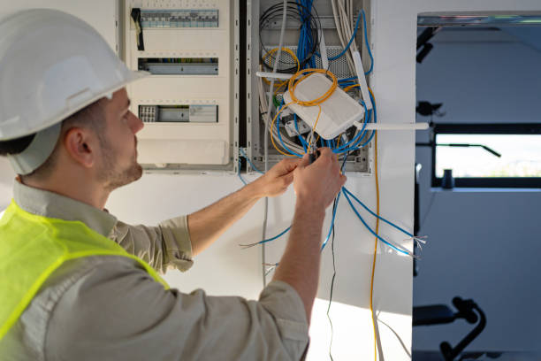 Best Emergency Electrical Repair  in Andalusia, IL